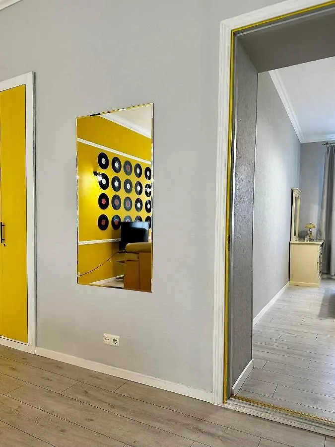 Comfortable One Beds With Nice View For Independent Sqr كييف 0*,